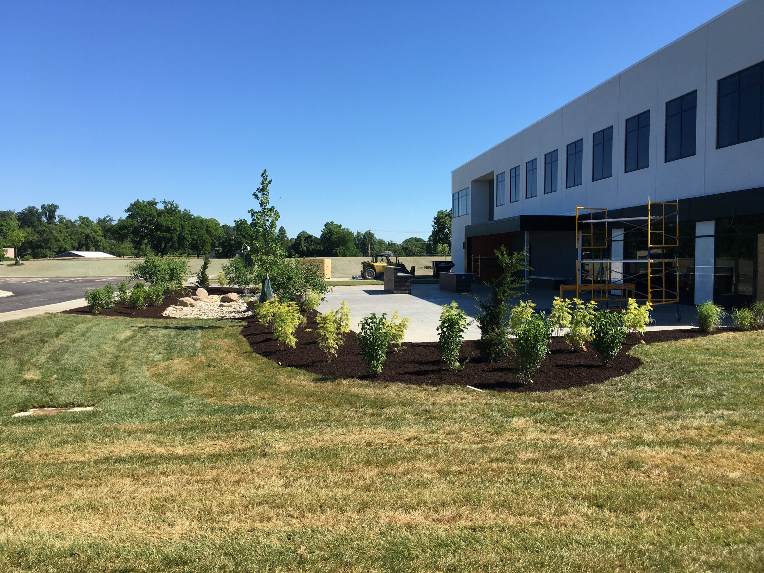 Your Commercial Landscape Service Calendar: What to Expect and When