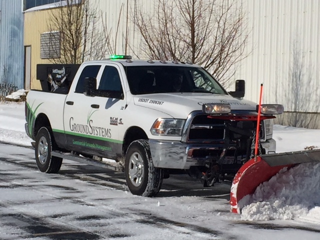 Top 5 Things to Look for When Hiring a Commercial Snow Removal Contractor